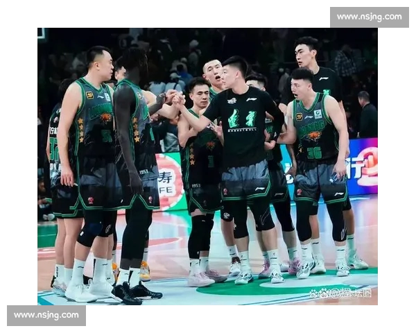 CBA联赛激战正酣新赛季格局变革与本土球星崛起观察全面解读展望