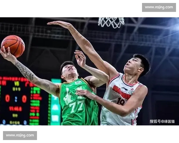 CBA联赛季后赛激战正酣多队争夺总冠军席位焦点战引爆球迷热情